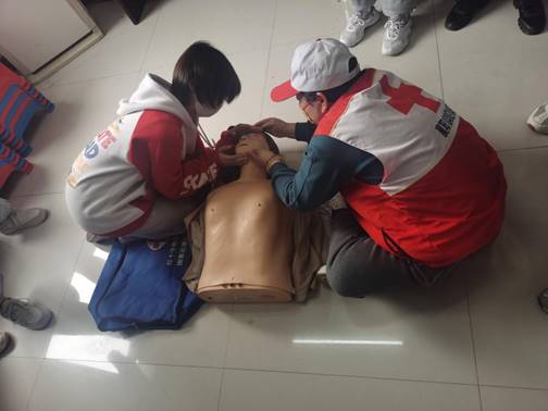 说明: CF4E35F883C1D105A04E2F5D37F8B9E9